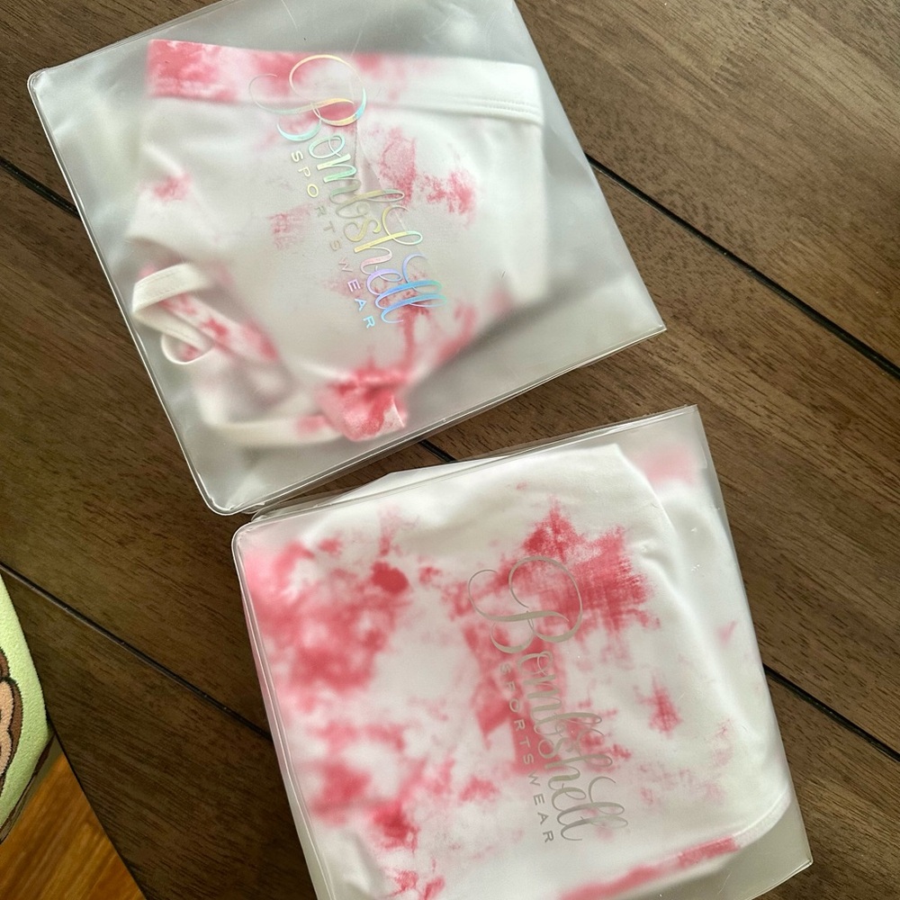 Bombshell Sportswear Pink/White Tie-Dye Sexy Back Leggings & Cross My Heart Bra - Picture 15 of 15